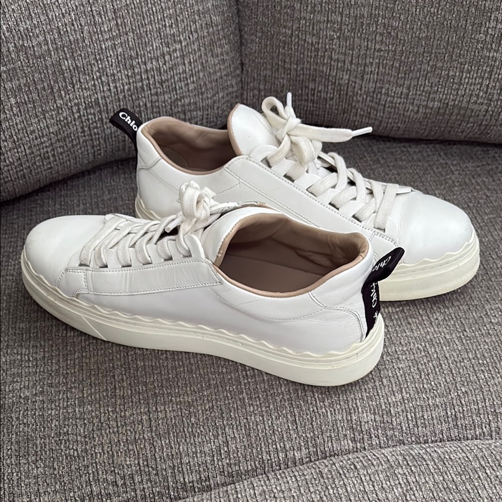 Chloe Scalloped Leather White Sneakers with Textured Upper and Thick Sole - Picture 3 of 16